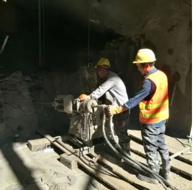 南沙水下抗分散灌浆料特点 水下不分散注浆料介绍